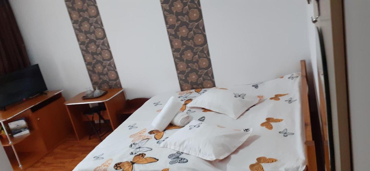 Pensiunea Tora Vatra Dornei Exteriör bild